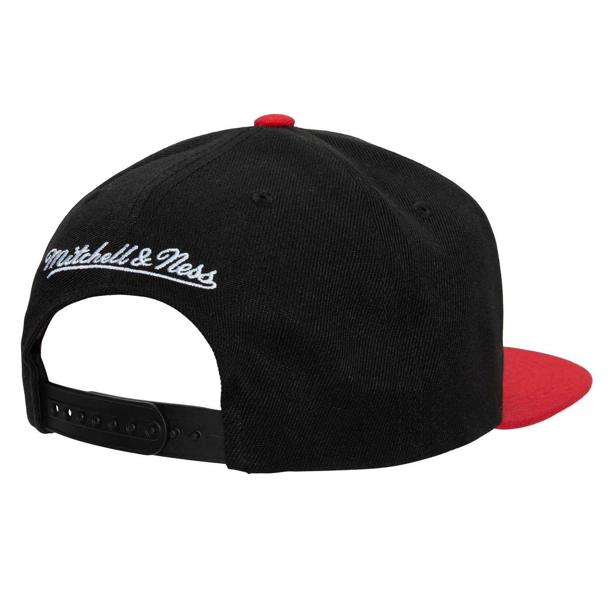 Chicago Bulls Mitchell & Ness 2 Tone Black and Red Low Big Face Hardwood Classics Snapback Hat for Men product image 2,