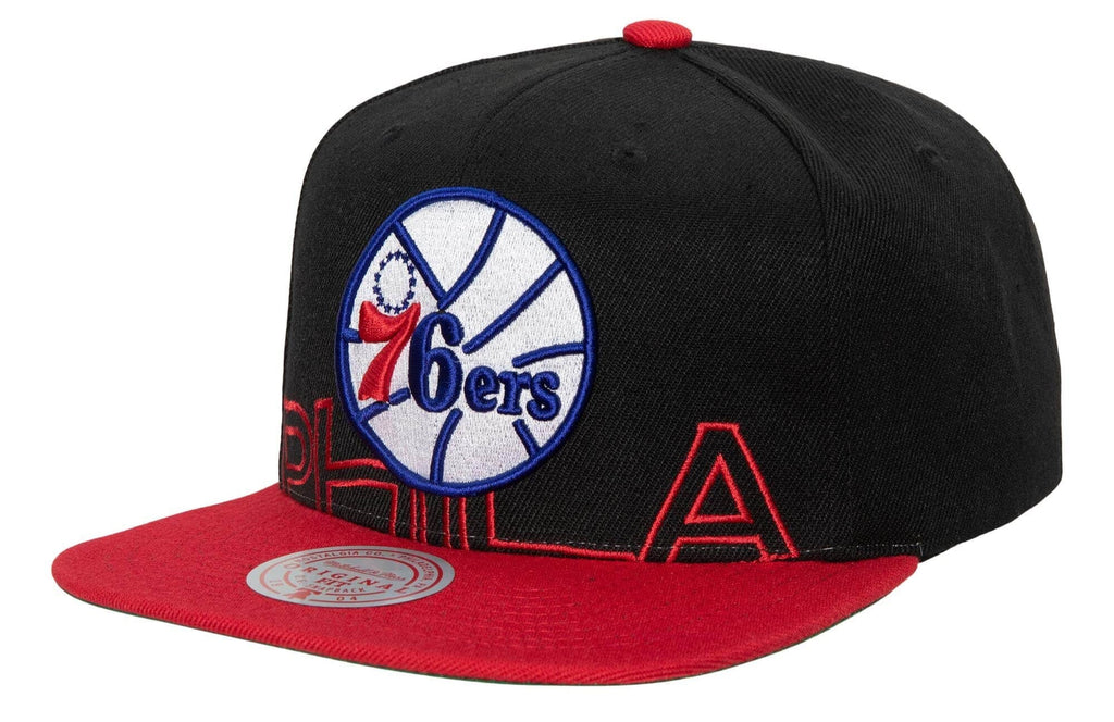Philadelphia 76ers Mitchell & Ness 2 Tone Black and Red Low Big Face Hardwood Classics Snapback Hat for Men product image 1,