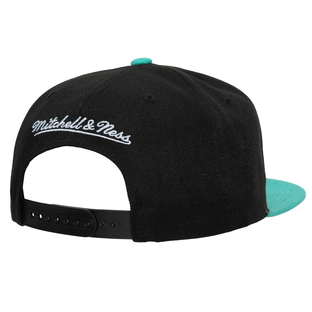 Vancouver Grizzlies Mitchell & Ness 2 Tone Black and Teal Low Big Face Hardwood Classics Snapback Hat for Men product image