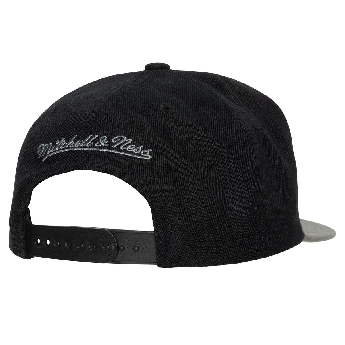 Brooklyn Nets 2-Tone 2.0 Snapback Hat By Mitchell & Ness for Men product image 2, provided for visual reference and product