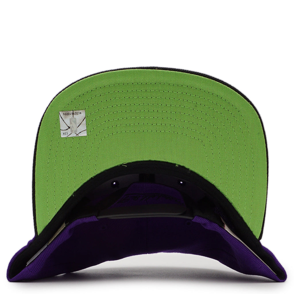 Milwaukee Bucks Mitchell & Ness Hardwood Classics Reload 2.0 Snapback Hat - Purple/Black for Men product image 3, provided