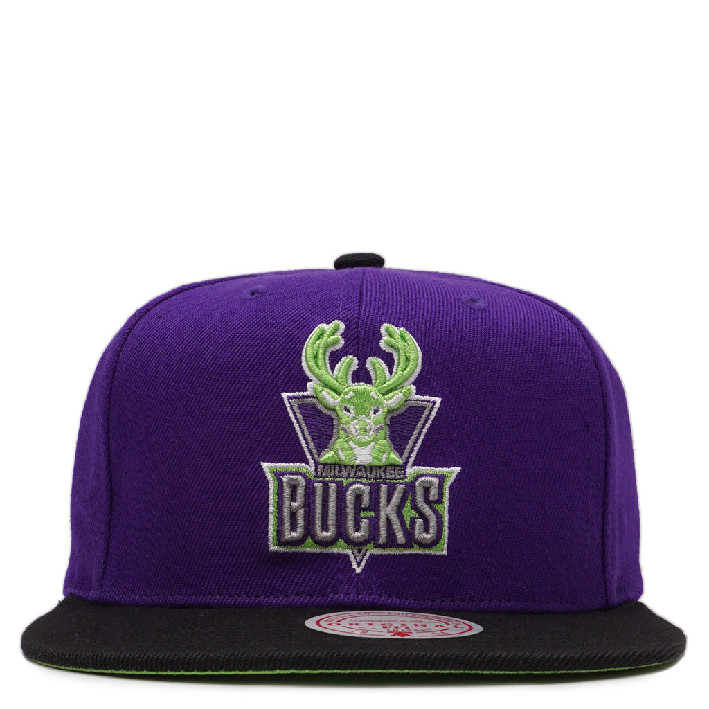 Milwaukee Bucks Mitchell & Ness Hardwood Classics Reload 2.0 Snapback Hat - Purple/Black for Men product image 1, provided