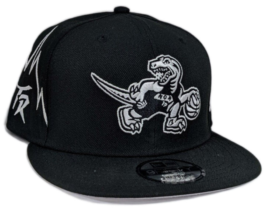 Toronto Raptors New Era 9FIFTY 2021-2022 City Edition Black Snapback Hat for Men product image 1, provided for visual