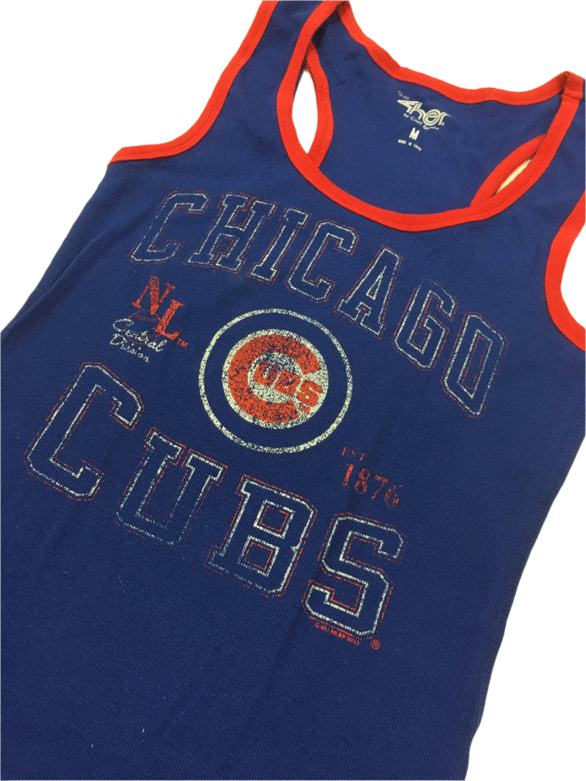 Chicago Cubs Split Finger Tank Top for Women product image 2, provided for visual reference and product detail review