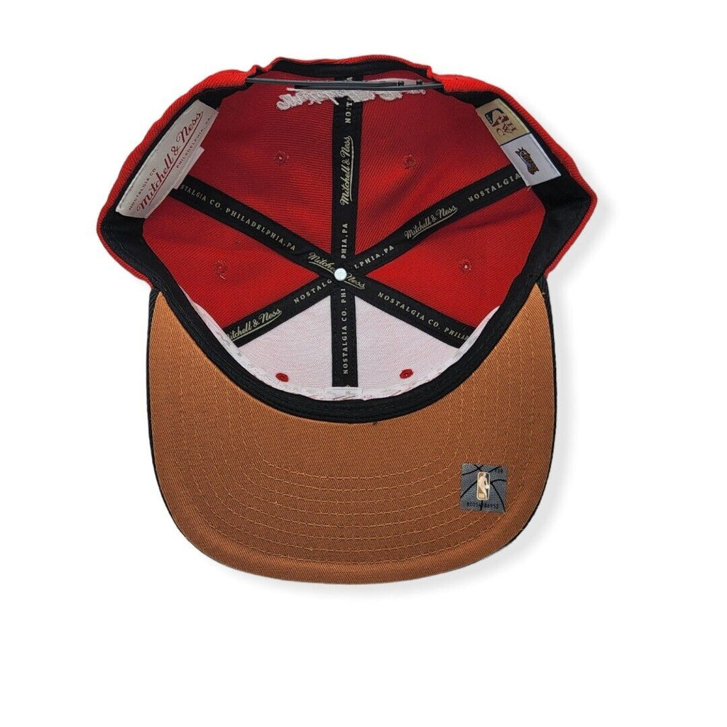 Philadelphia 76ers NBA Core Basic 2 Tone Red/Black HWC Mitchell & Ness Snapback Hat for Men product image 5, provided for