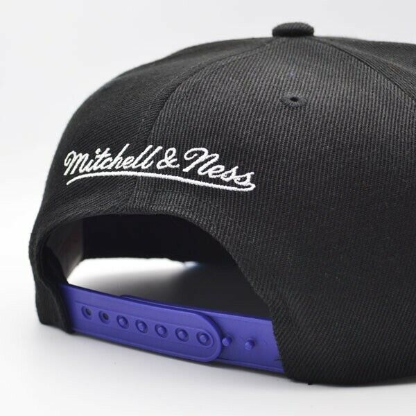Mitchell & Ness Utah Jazz NBA Core Basic 2 Tone Black/Purple Hardwood Classics Snapback Hat for Men product image 3,