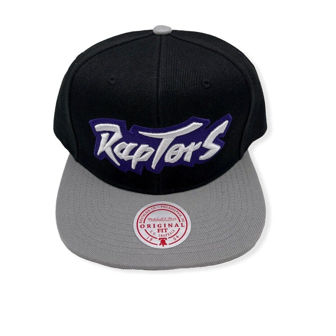 Toronto Raptors NBA Core Basic Script 2 Tone Black/Gray Mitchell & Ness Snapback Hat for Men product image 2, provided for