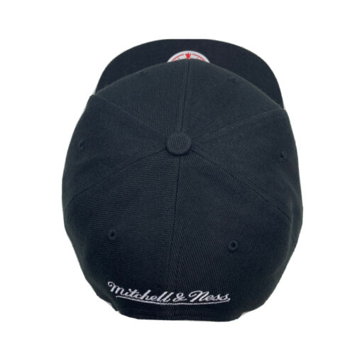 Vancouver Grizzlies Mitchell & Ness Black Alternate Core Basic Adjustable Snapback Hat for Men product image 4, provided for