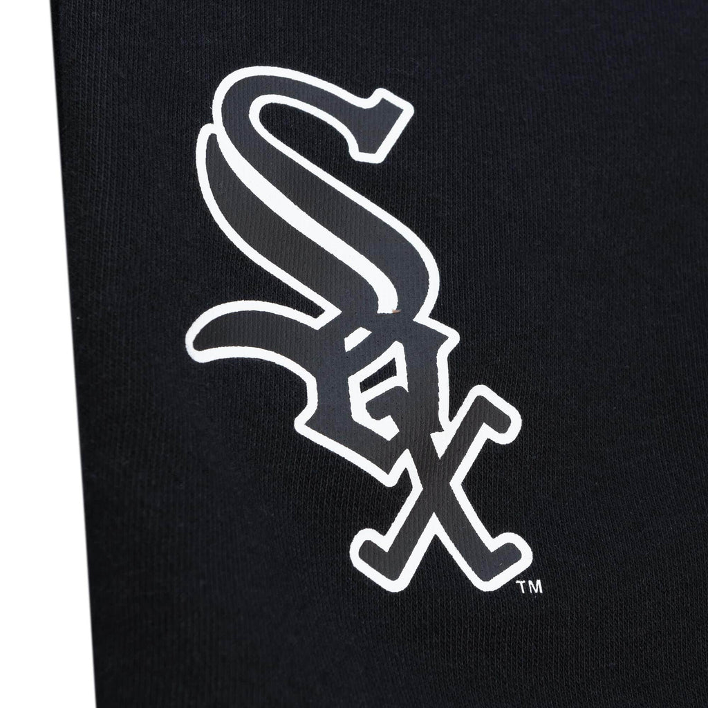 Chicago White Sox Game Day FT Mitchell & Ness Black Shorts for Men product image 3, provided for visual reference and