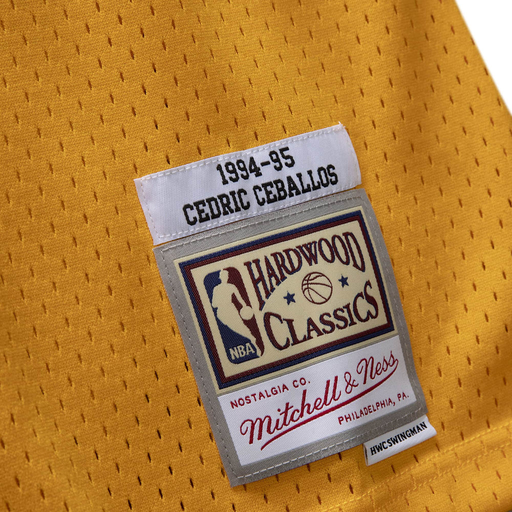 Los Angeles Lakers Cedric Ceballos Mitchell & Ness Gold 1994-95 Hardwood Classics Swingman Jersey for Men product image 3,