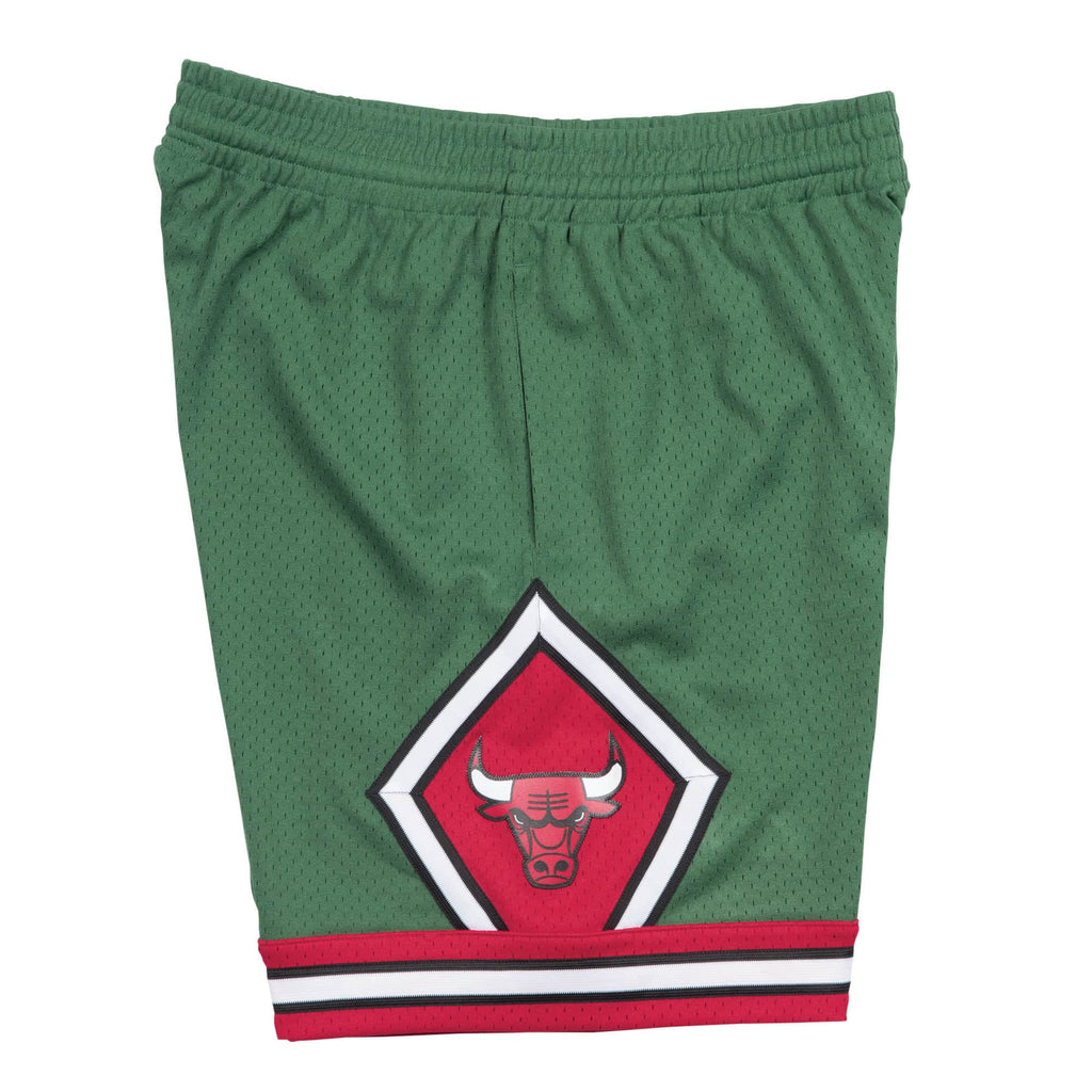 Chicago Bulls Mitchell & Ness Green 2008-2009 Hardwood Classics Swingman Shorts for Men product image 4, provided for visual