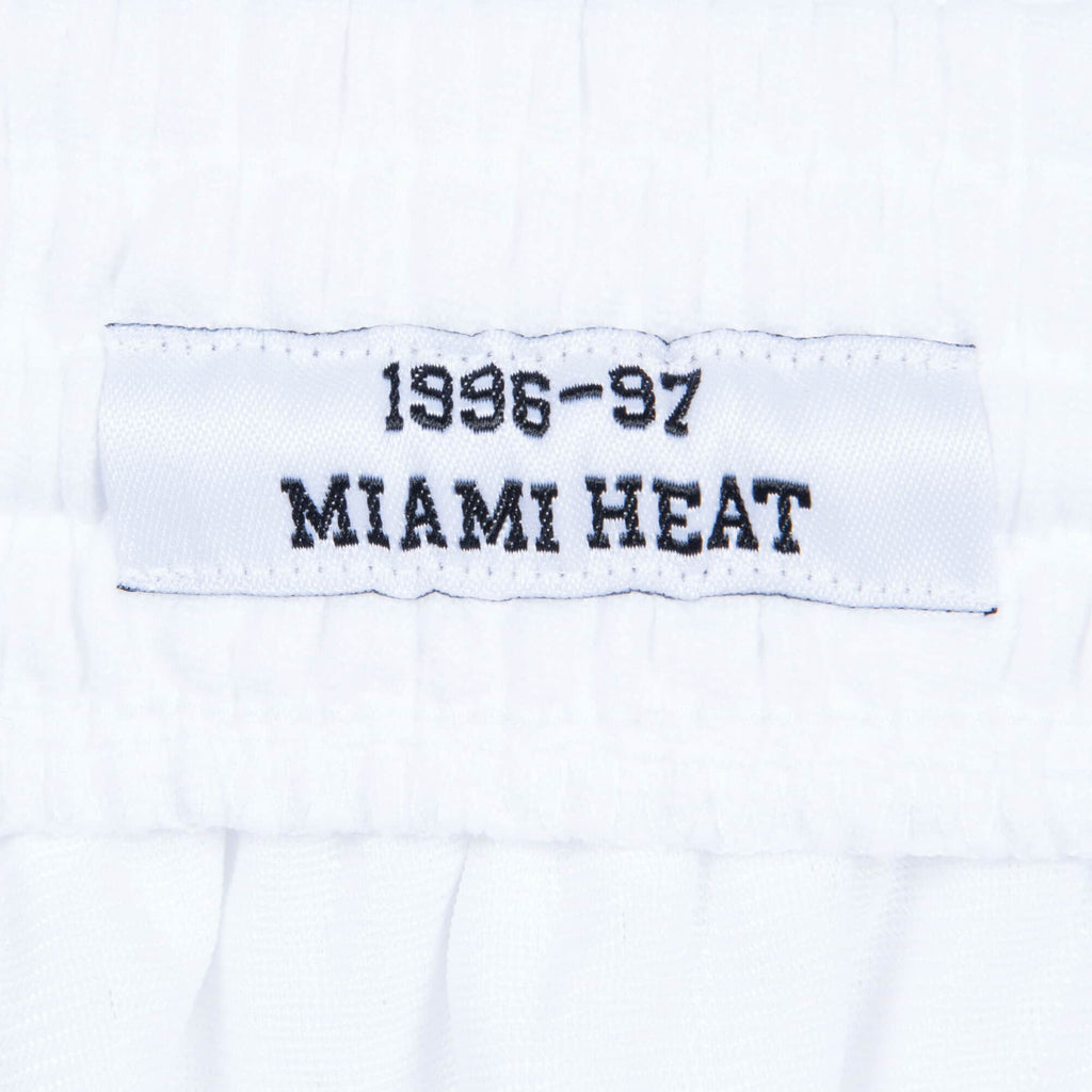 Miami Heat Mitchell and Ness Hardwood Classics White 1996-97 Swingman Shorts for Men product image 4, provided for visual