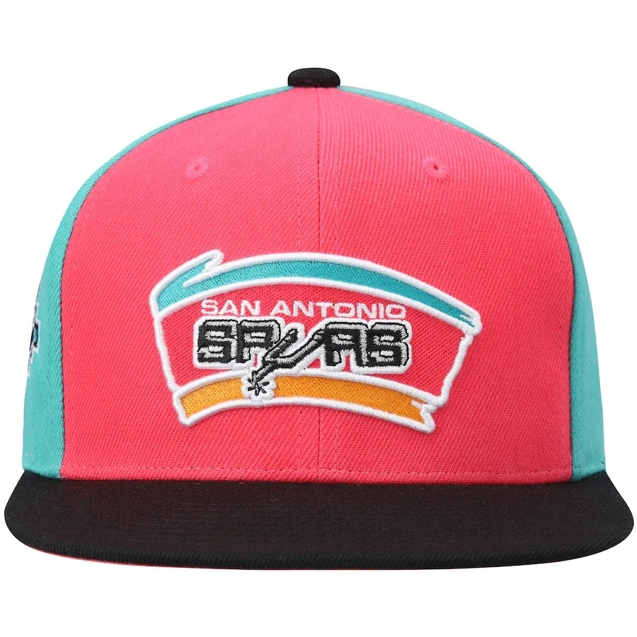 San Antonio Spurs NBA On The Block Mitchell & Ness Snapback Hat product image 2, provided for visual reference and product