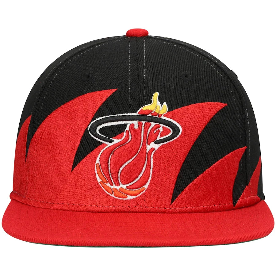 Miami Heat HWC Sharktooth Mitchell & Ness Snapback Hat product image 2, provided for visual reference and product detail
