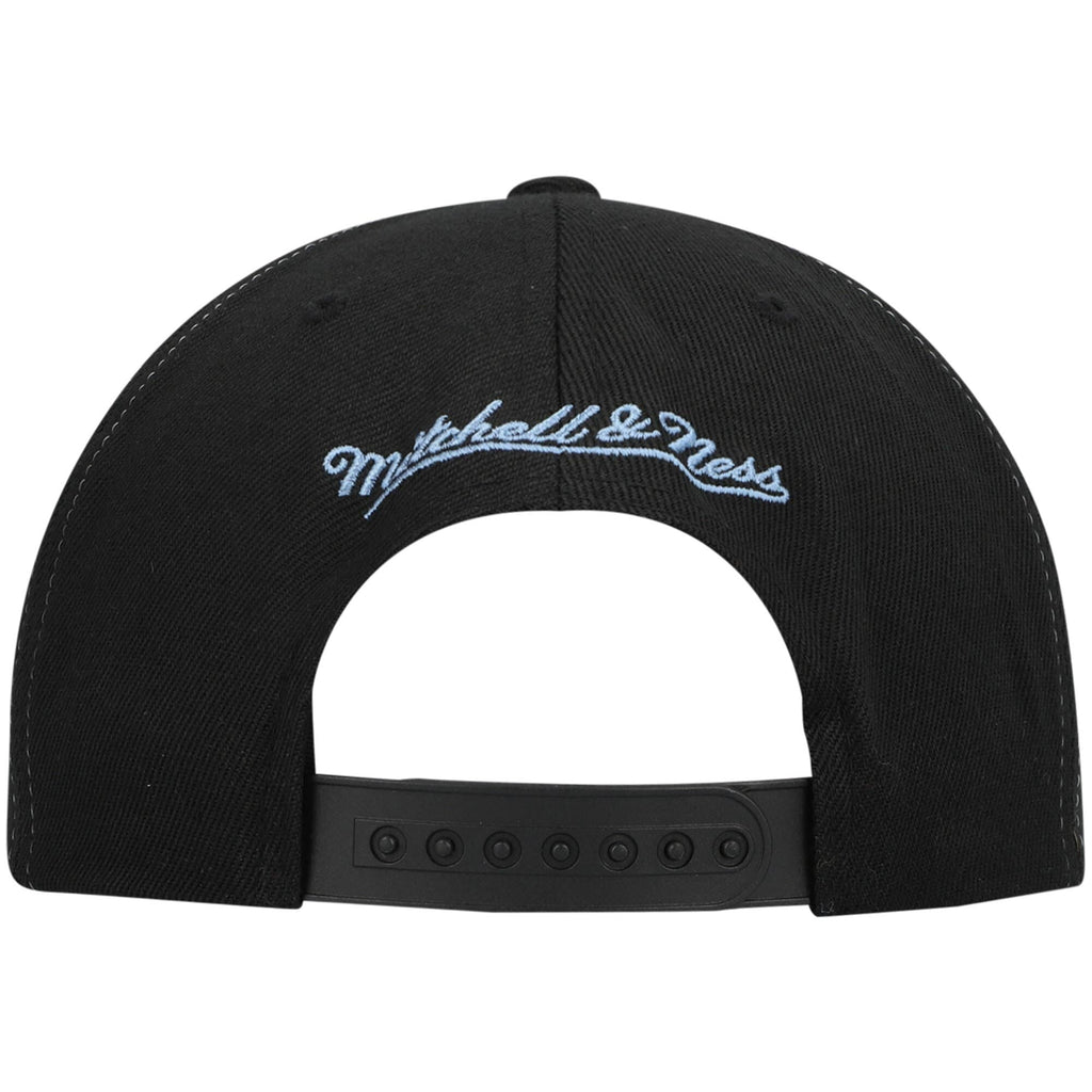 Mitchell & Ness Black Memphis Grizzlies Winner Circle Snapback Hat for Men product image 4, provided for visual reference