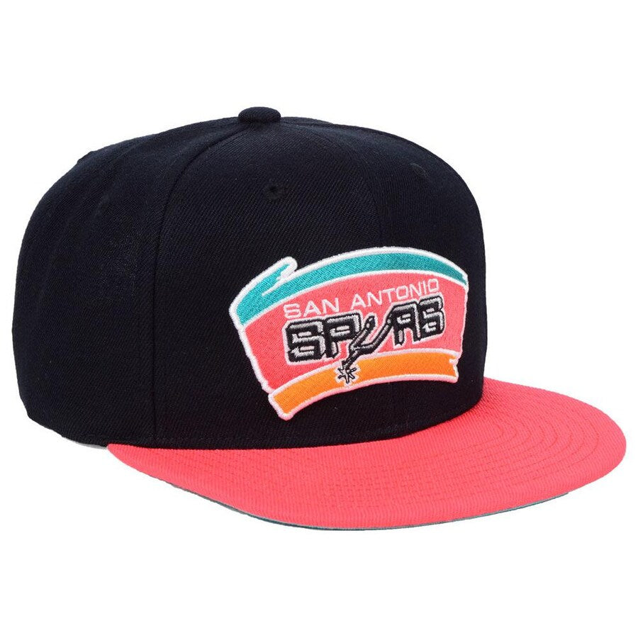 San Antonio Spurs NBA Basic Core 2 Tone Black/Pink HWC Mitchell & Ness Snapback Hat for Men product image 2, provided for