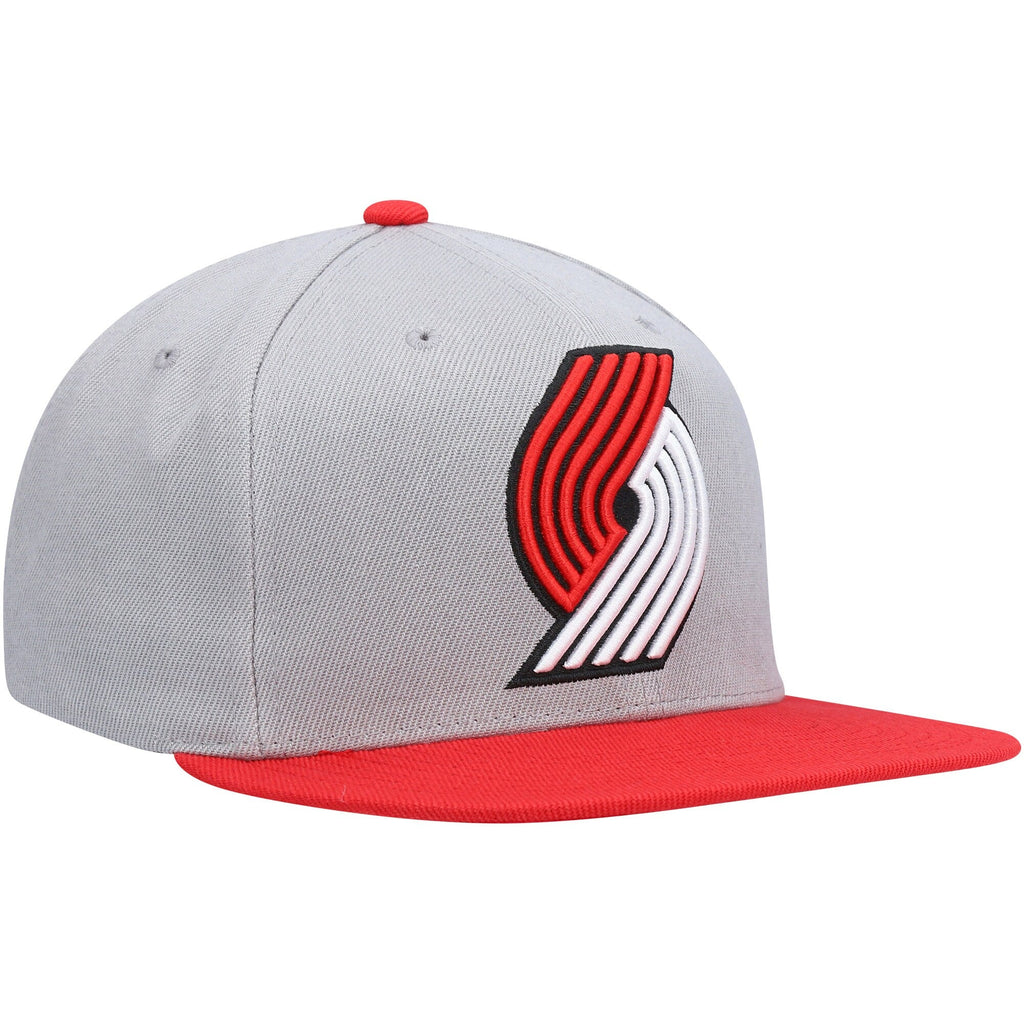 Mitchell & Ness Gray Portland Trail Blazers Core Basic Snapback Hat for Men product image 3, provided for visual reference