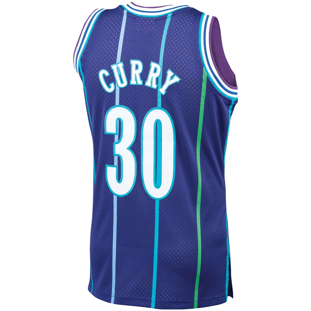 Mitchell & Ness Dell Curry Purple Charlotte Hornets 1994-95 Hardwood Classics Swingman Jersey for Men product image 3,