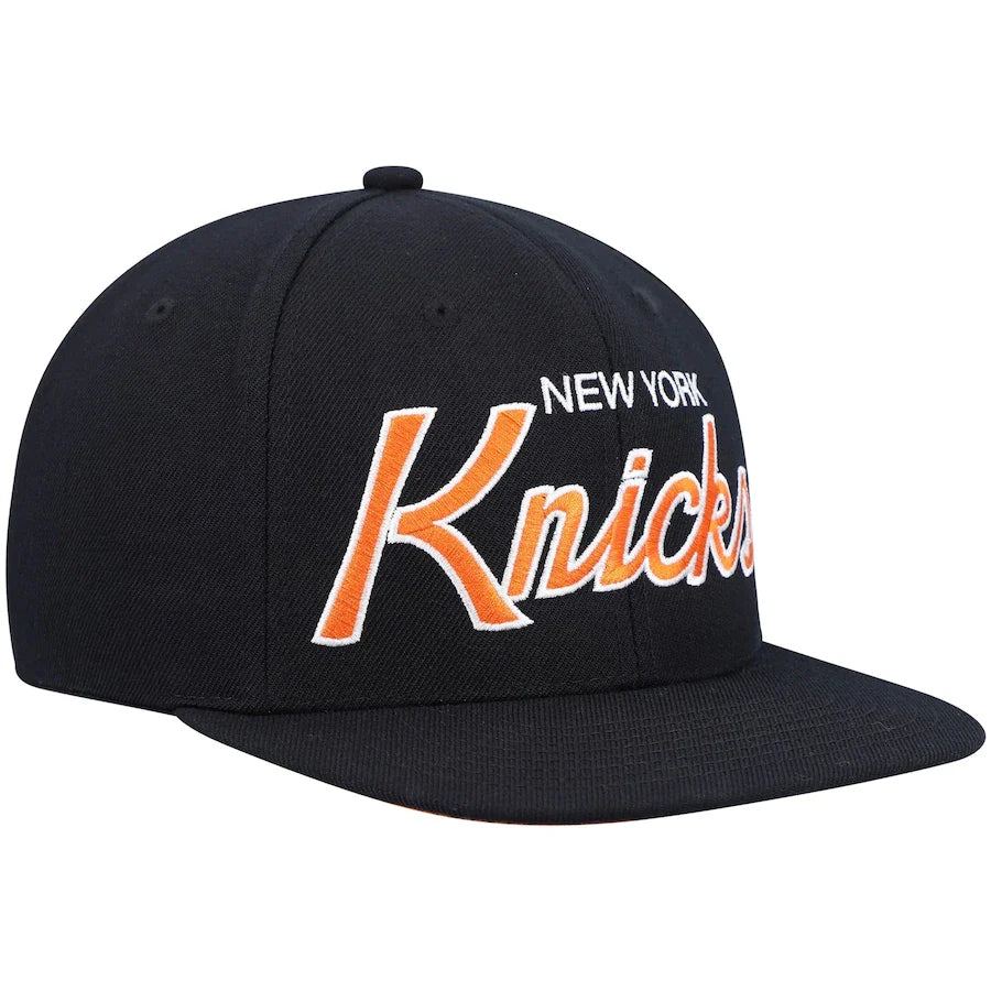 New York Knicks Team Script 2.0 Mitchell & Ness Snapback Hat product image 3, provided for visual reference and product