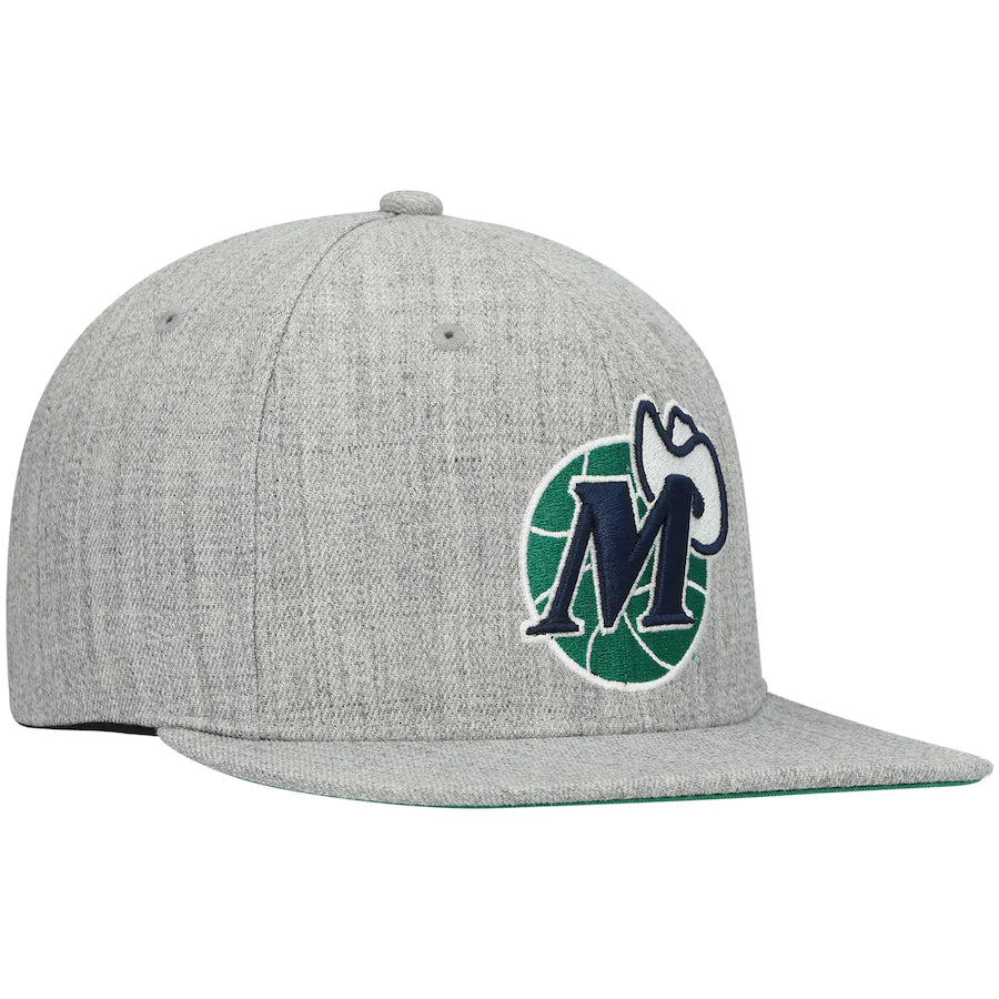Dallas Mavericks HWC Gray Heathered 2.0 Mitchell & Ness Snapback Hat product image 3, provided for visual reference and