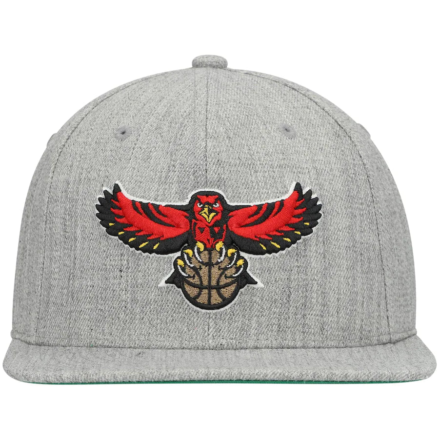 Atlanta Hawks Team Heathered Gray HWC 2.0 Mitchell & Ness Snapback Hat product image 2, provided for visual reference and