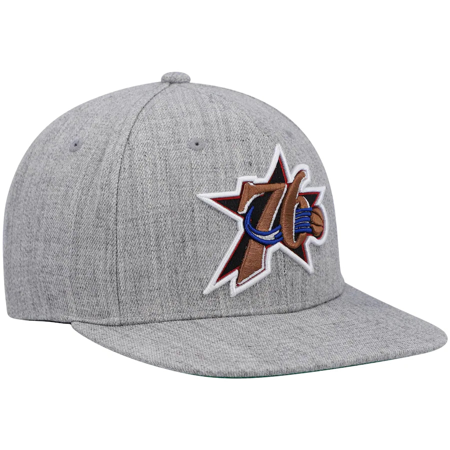 Philadelphia 76ers Team Classic Heathered 2.0 Mitchell & Ness Snapback Hat product image 3, provided for visual reference