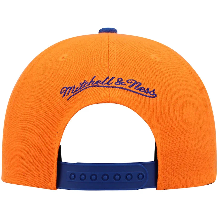 New York Knicks HWC Sharktooth Mitchell & Ness Snapback Hat product image 4, provided for visual reference and product