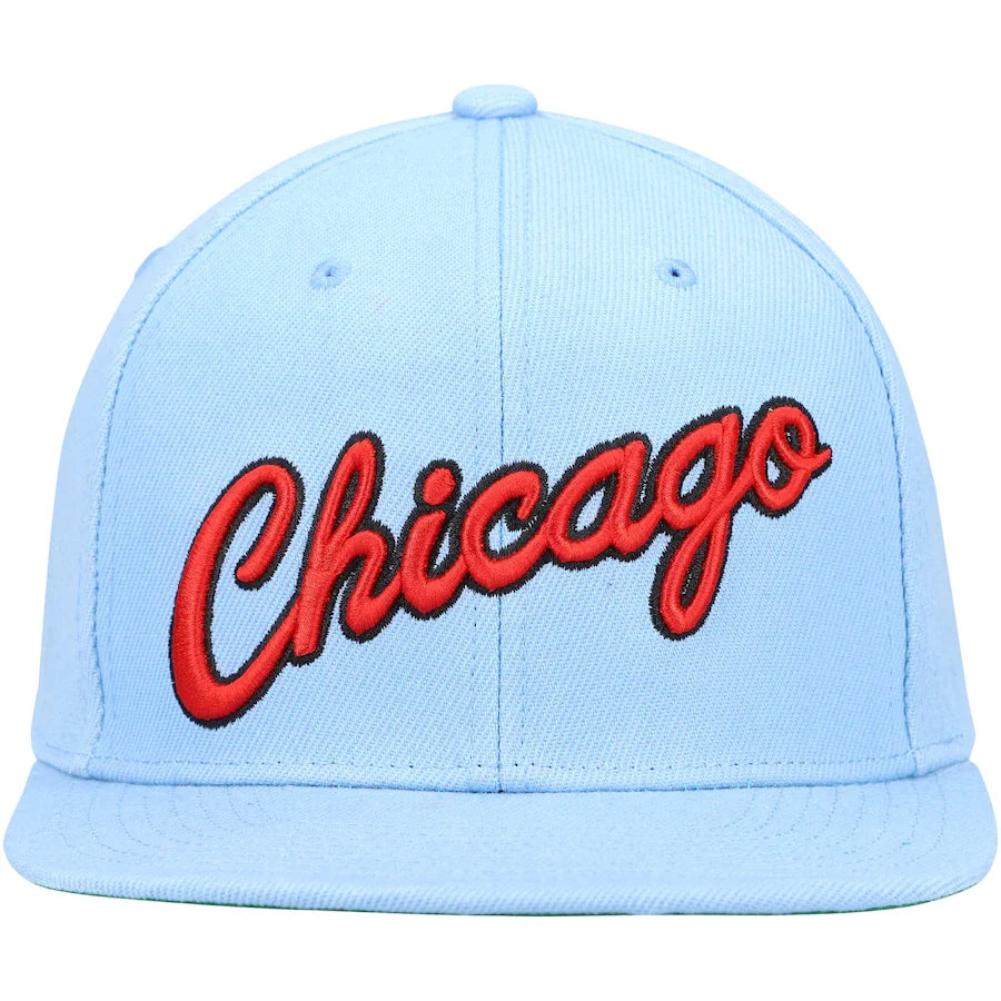 Chicago Bulls Mitchell & Ness Carolina Blue Hardwood Classics Core Snapback Hat for Men product image 2, provided for visual