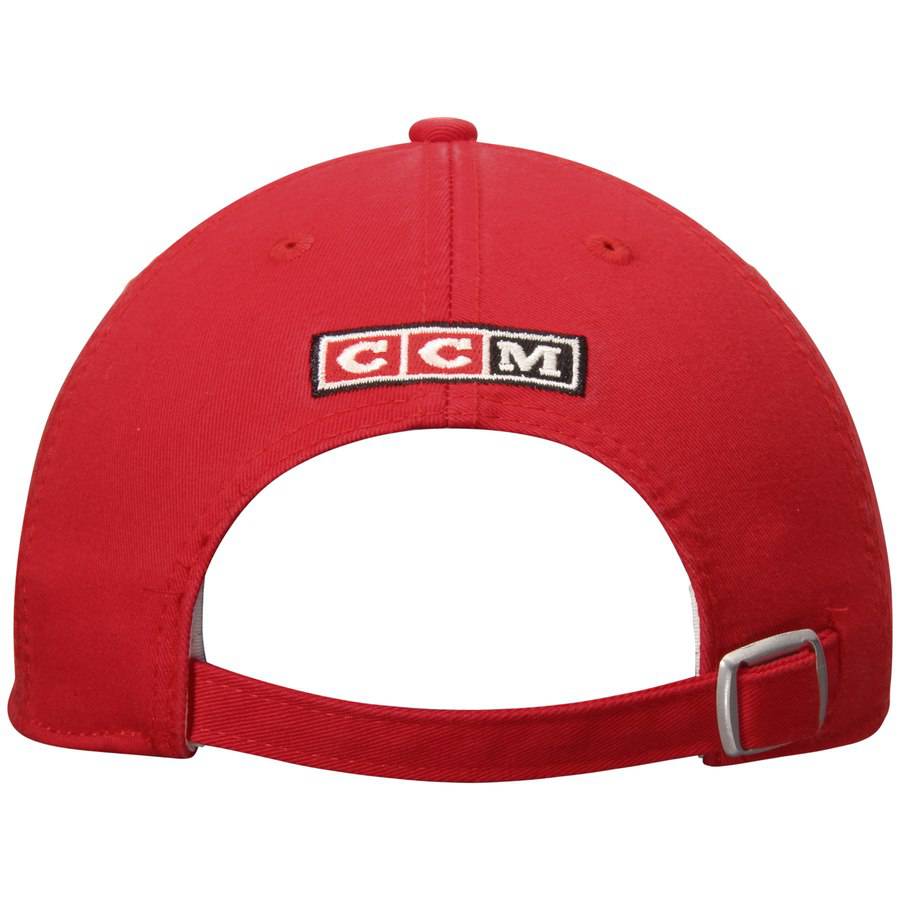 CCM Chicago Blackhawks Red 1961 Logo Adjustable Slouch Hat product image 4, provided for visual reference and product detail