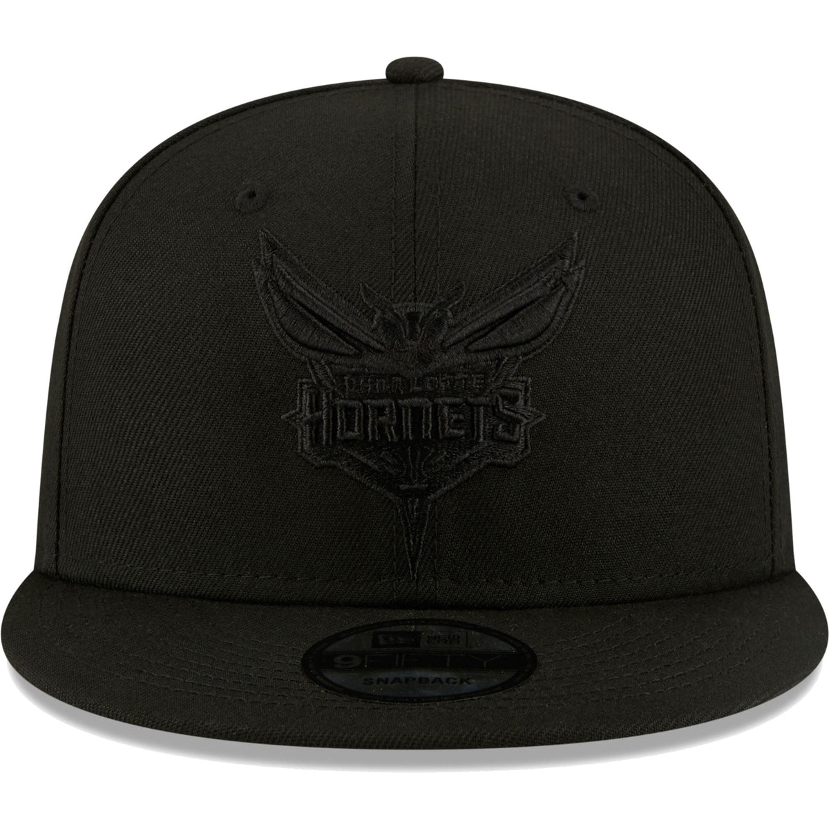 Charlotte Hornets New Era Black On Black Color Pack 9FIFTY Snapback Hat for Men product image 2, provided for visual