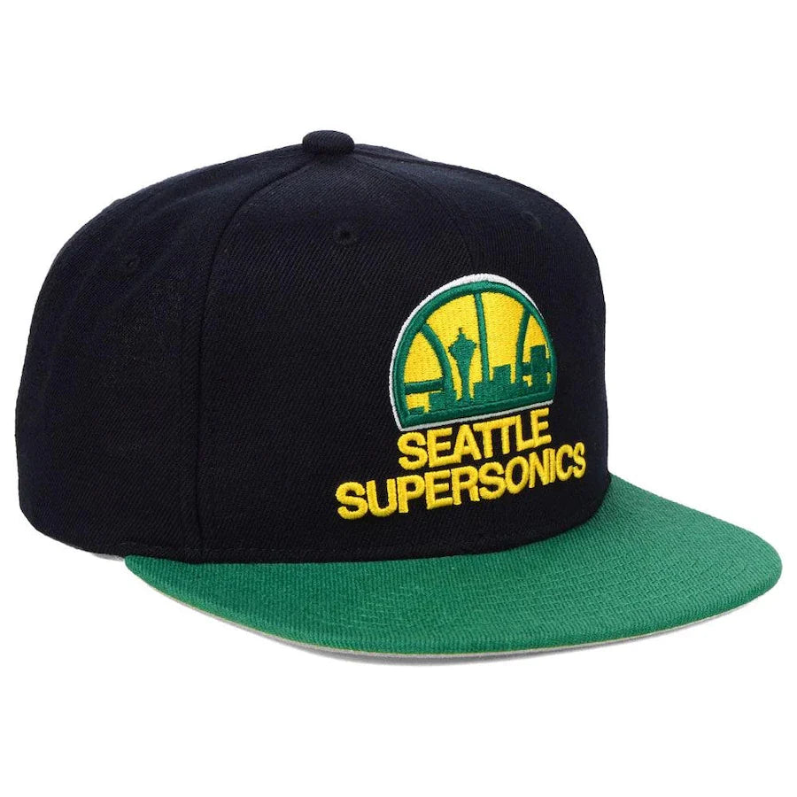 Seattle Supersonics NBA Core Basic 2 Tone Black/Green HWC Mitchell & Ness Snapback Hat for Men product image 2, provided for