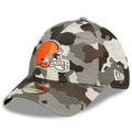Cleveland Browns New Era Camo 2022 NFL Training Camp Official 39THIRTY Flex Hat for Men product image 1, provided for visual