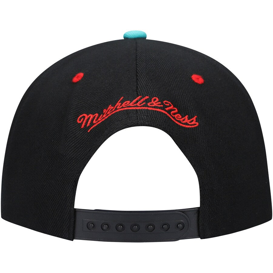 Mitchell & Ness Black/Turquoise Vancouver Grizzlies Hardwood Classics Reload 2.0 Snapback Hat for Men product image 4,