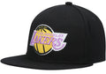 Los Angeles NBA Core Basic HWC Black Mitchell & Ness Snapback Hat for Men product image 1, provided for visual reference and
