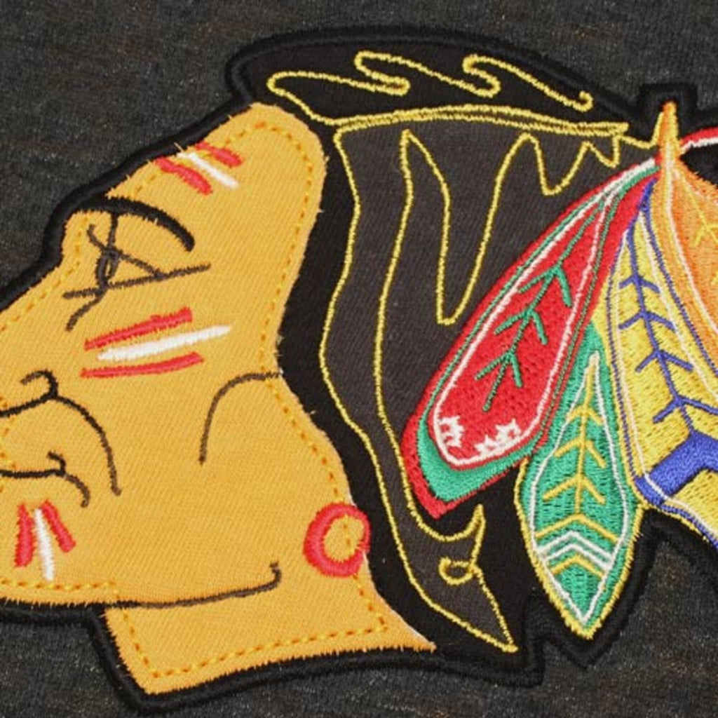 Chicago Blackhawks Mitchell & Ness Gray Tailored Fit Hooded Long Sleeve T-Shirt for Men product image 2, provided for visual