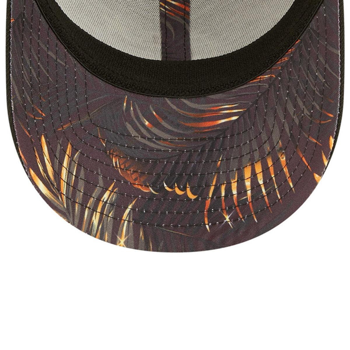 Chicago Cubs New Era 2022 All Star Game Black/Gold 39THIRTY Flex Fit Hat product image 5, provided for visual reference and