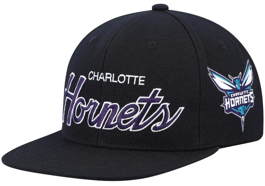 Charlotte Hornets Team Script 2.0 Mitchell & Ness Snapback Hat product image 1, provided for visual reference and product