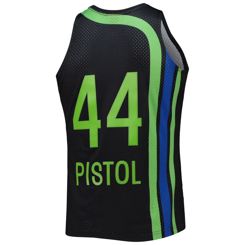 Atlanta Hawks Pete Maravich Mitchell & Ness Black 1971-72 Hardwood Classics Reload 2.0 Swingman Jersey for Men product image