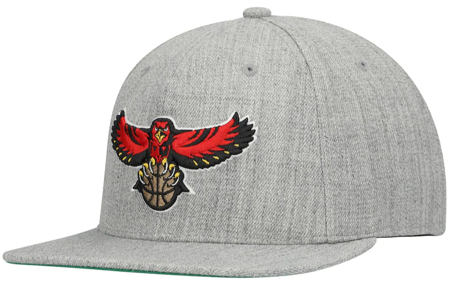 Atlanta Hawks Team Heathered Gray HWC 2.0 Mitchell & Ness Snapback Hat product image 1, provided for visual reference and