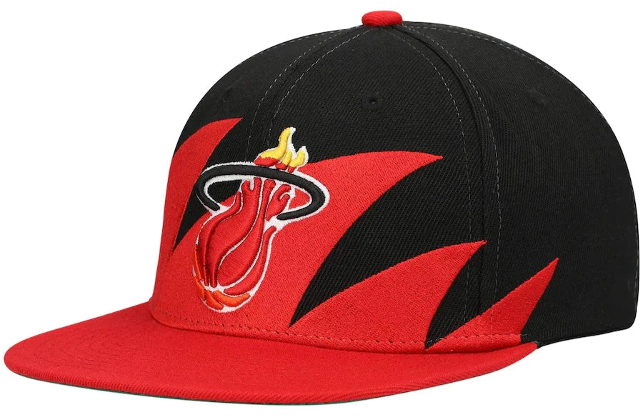 Miami Heat HWC Sharktooth Mitchell & Ness Snapback Hat product image 1, provided for visual reference and product detail