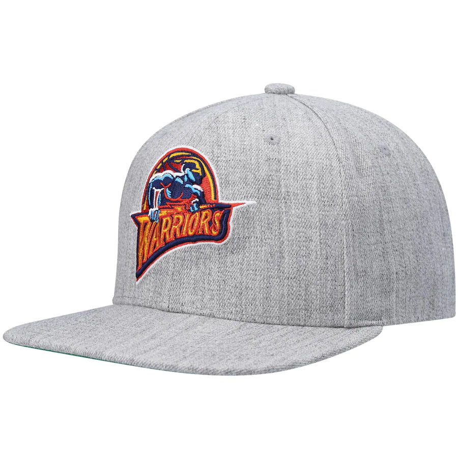 Golden State Warriors HWC Gray Heather 2.0 Mitchell & Ness Snapback Hat product image 3, provided for visual reference and
