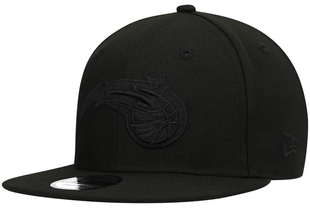Orlando Magic New Era Black On Black Color Pack 9FIFTY Snapback Hat for Men product image 1, provided for visual reference