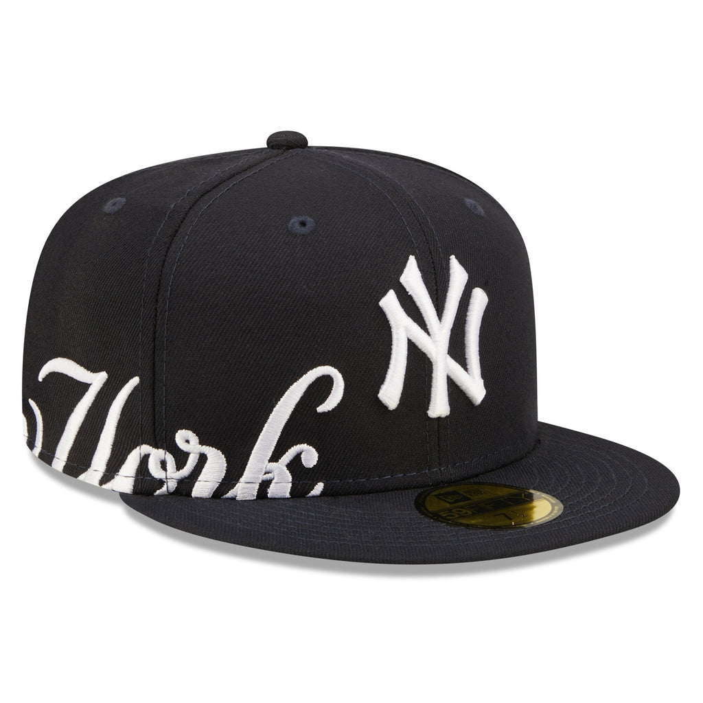 New York Yankees New Era Navy Sidesplit 59FIFTY Fitted Hat for Men product image 1, provided for visual reference and
