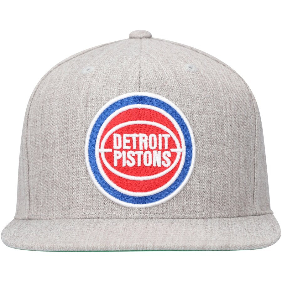 Detroit Pistons Gray Heather 2.0 Mitchell & Ness Snapback Hat product image 2, provided for visual reference and product