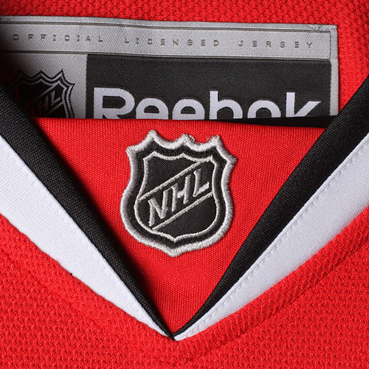 Mens Chicago Blackhawks Steve Larmer Premier Home Jersey product image 4, provided for visual reference and product detail